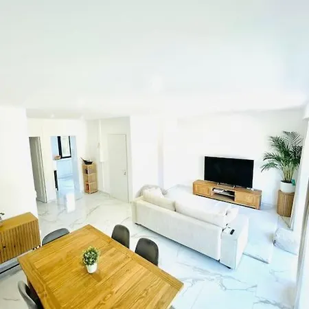 2 1 Er Etage * Perpignan